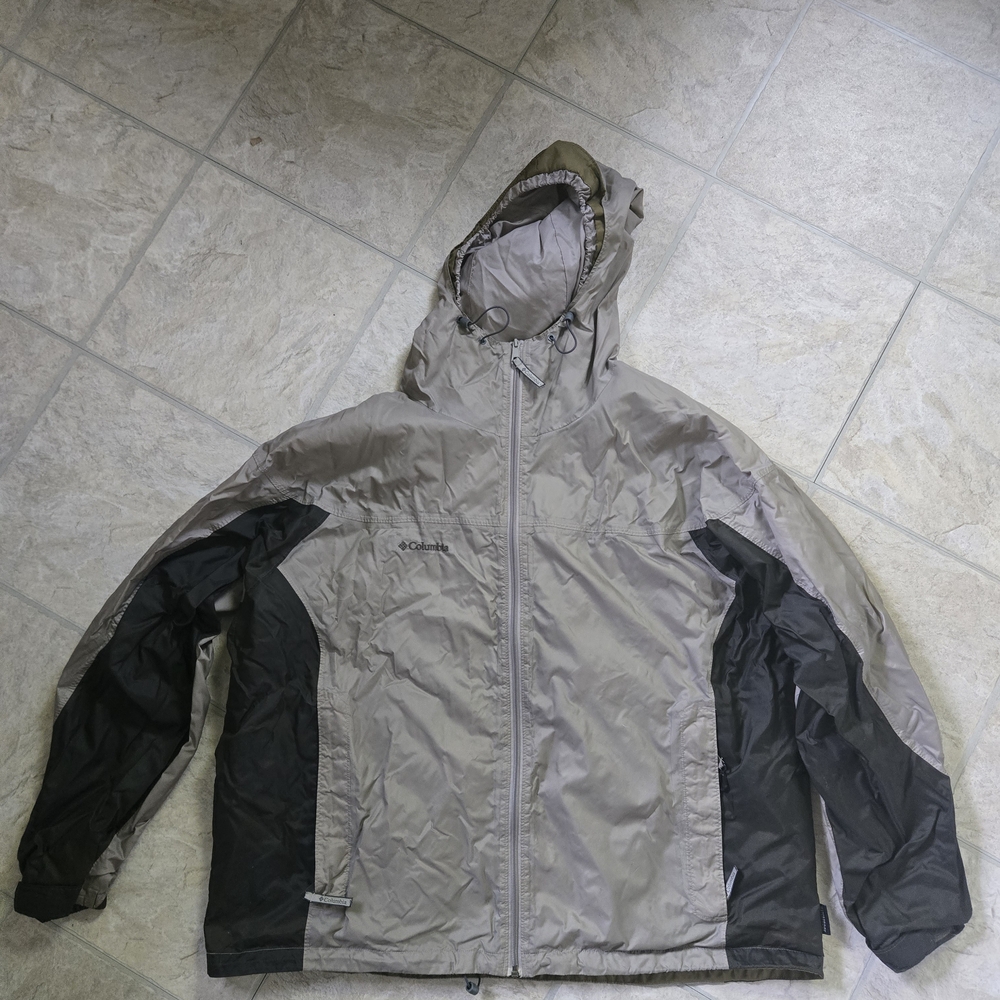 Columbia Men's Gray and Black Hooded Rain Jacket Xxl